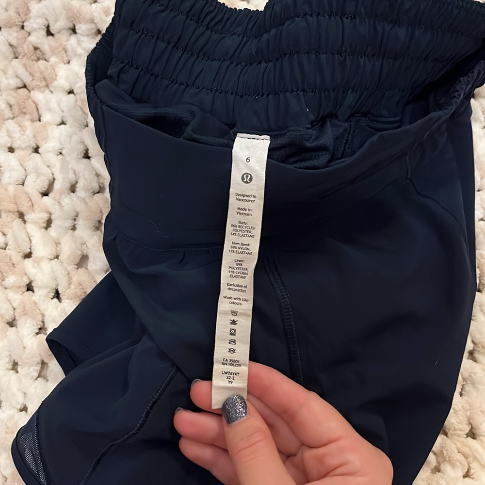 Lululemon Hotty hot shorts